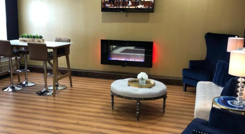 Halsted Inn And Suites Harvey - Chicago Southland Екстер'єр фото